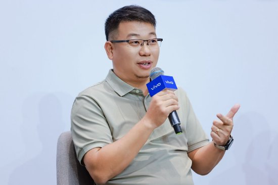 场外配资 首发实录|vivo胡柏山：头显价格有望降至万元内